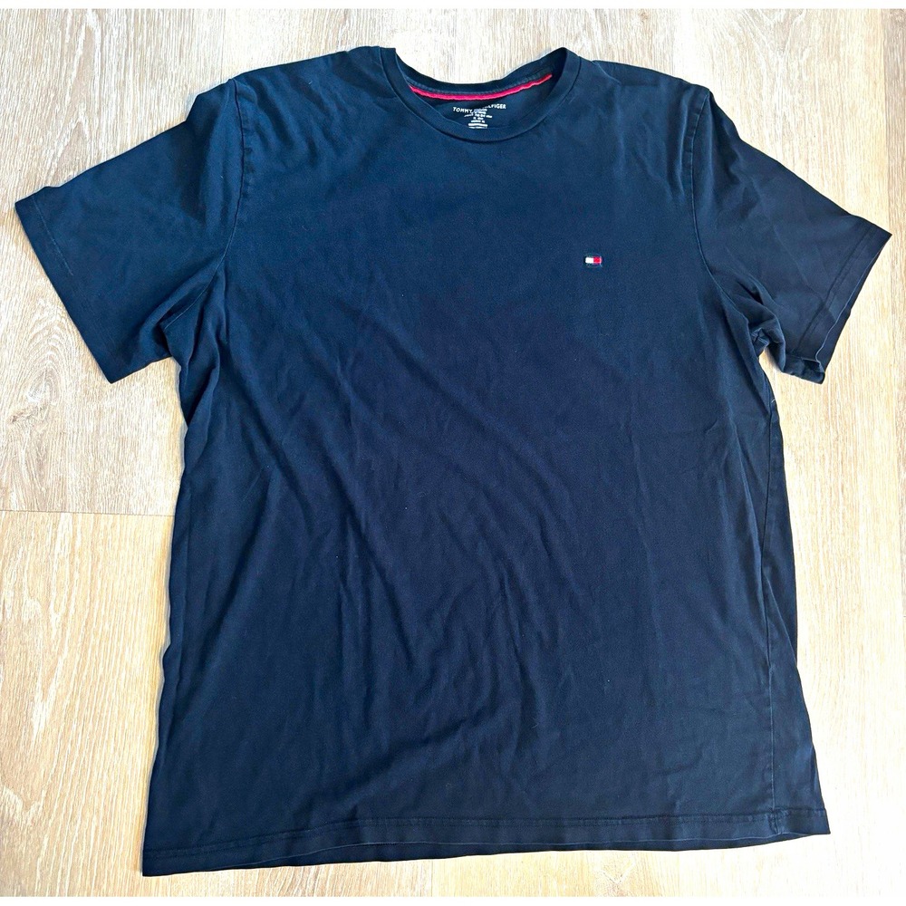 Tommy Hilfiger Men's Essential Crewneck T-Shirt - Black, Size XL Cotton Casual